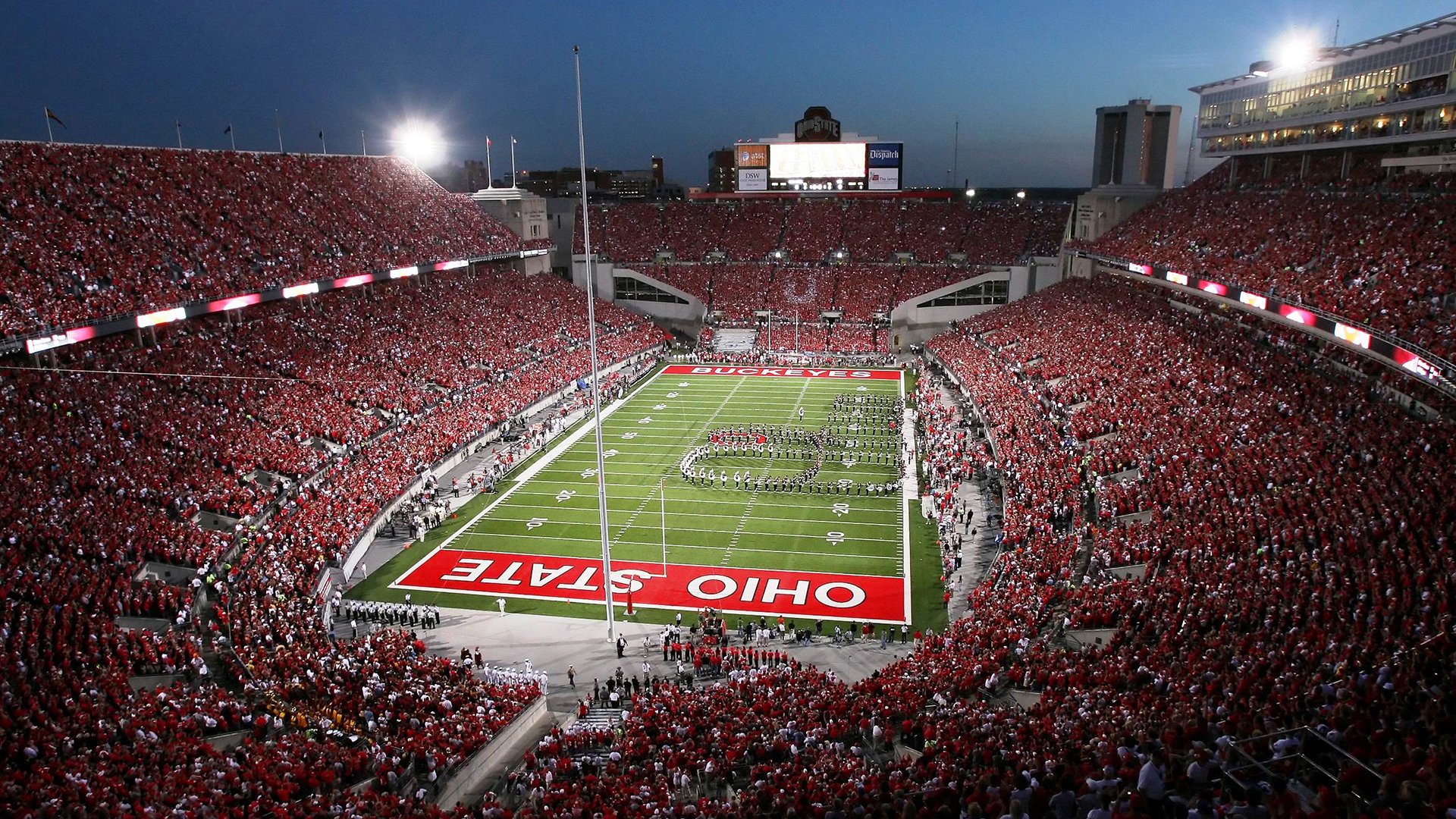 滑雪培训课程受青少年欢迎报名踊跃,滑雪 培训